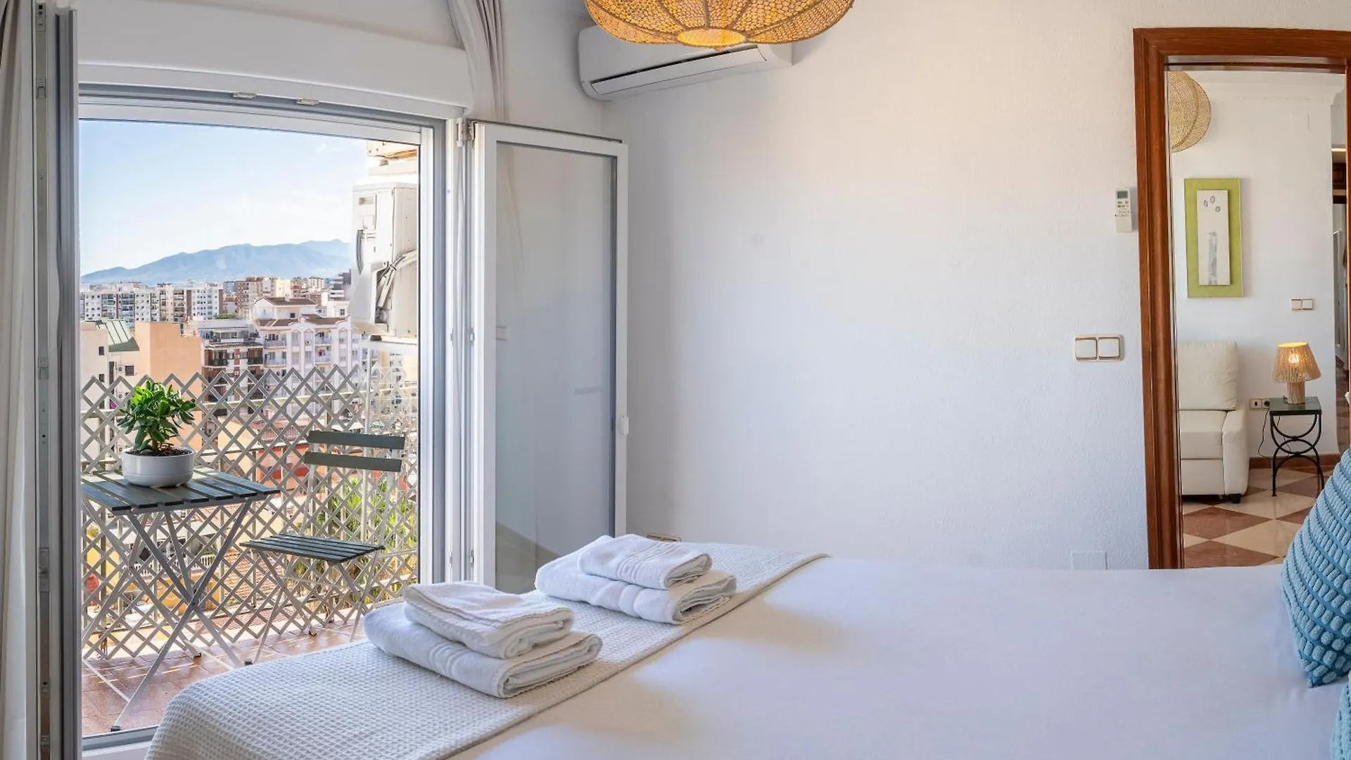 Malaga Center Flat Hospitality Apartment